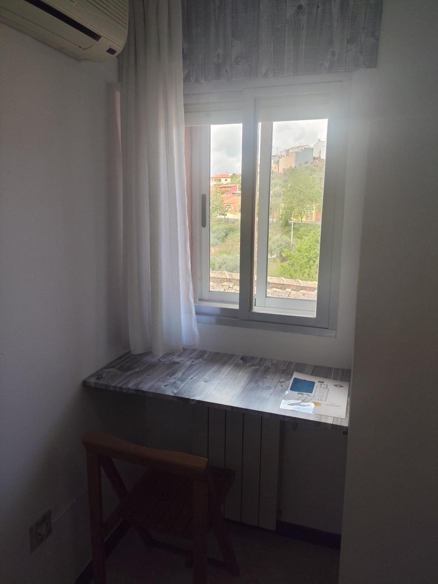 Hostal Restaurante Solaire Castañar de Ibor Eksteriør bilde